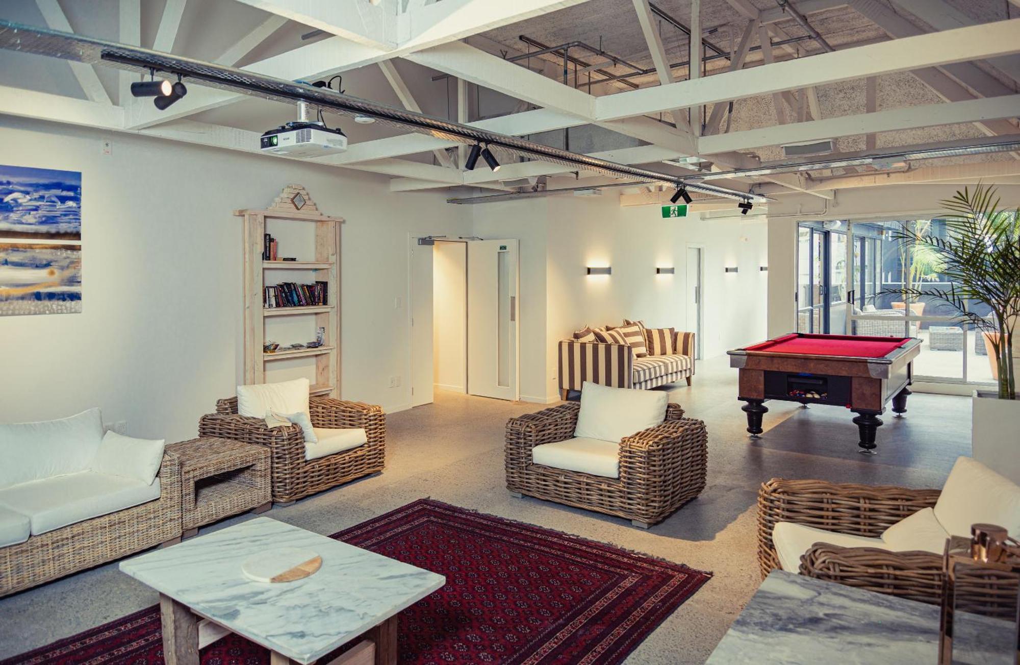 Tmacs Auckland Hostel Bagian luar foto