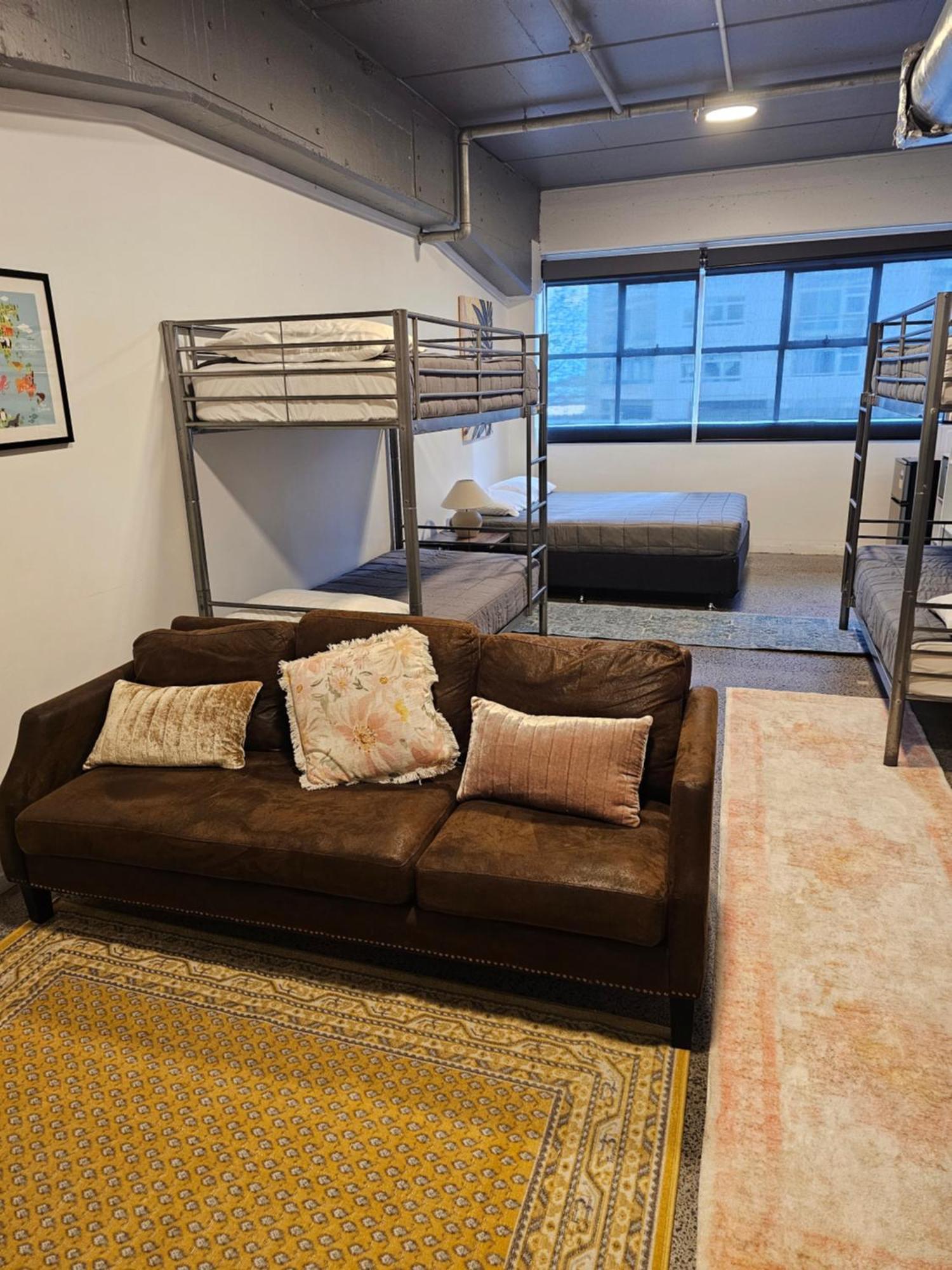 Tmacs Auckland Hostel Bagian luar foto