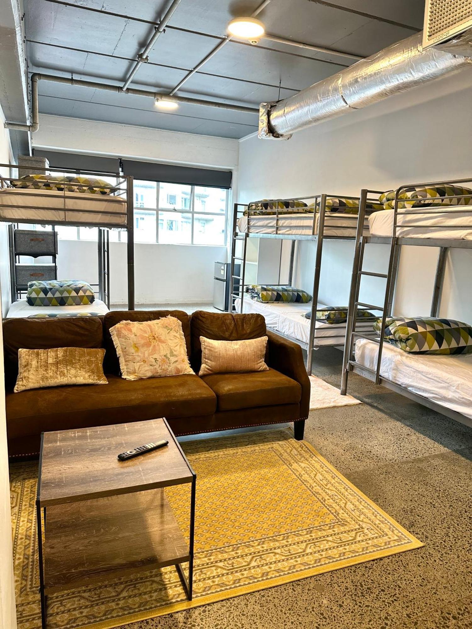 Tmacs Auckland Hostel Bagian luar foto
