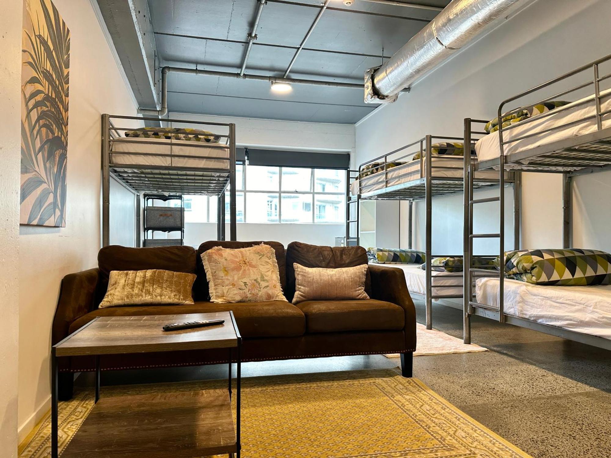 Tmacs Auckland Hostel Bagian luar foto