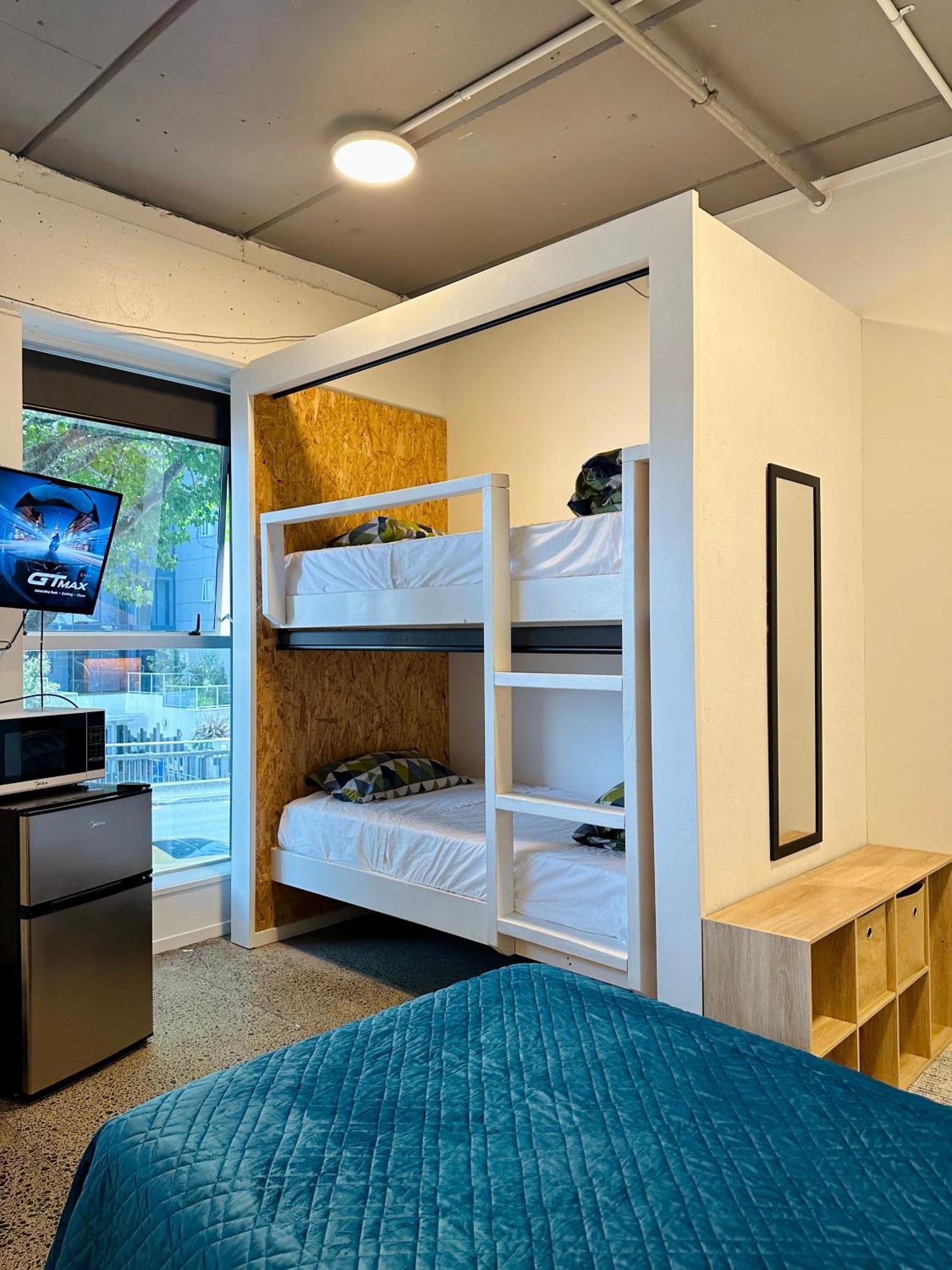 Tmacs Auckland Hostel Bagian luar foto